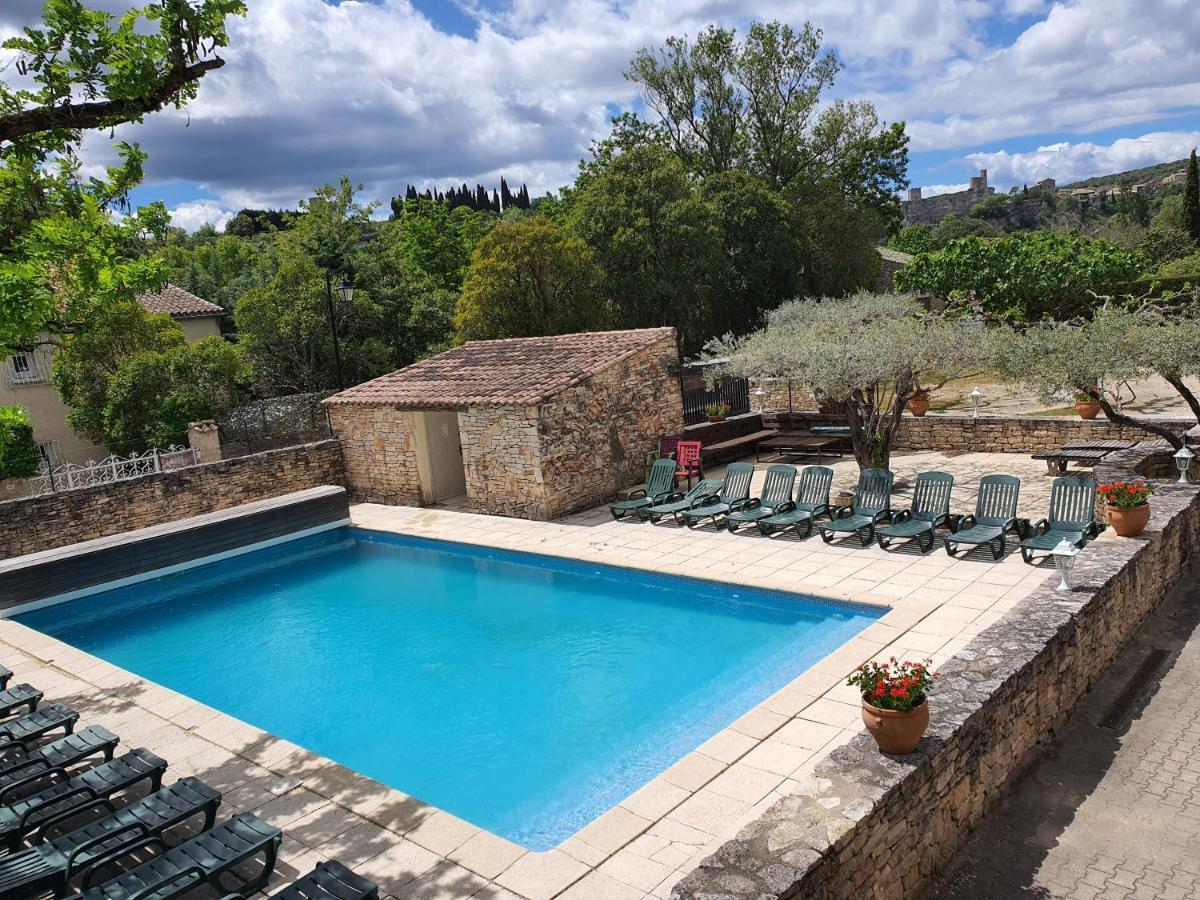Logis Hotel Restaurant L'Escarbille Saint-Martin-dʼArdèche Eksteriør billede