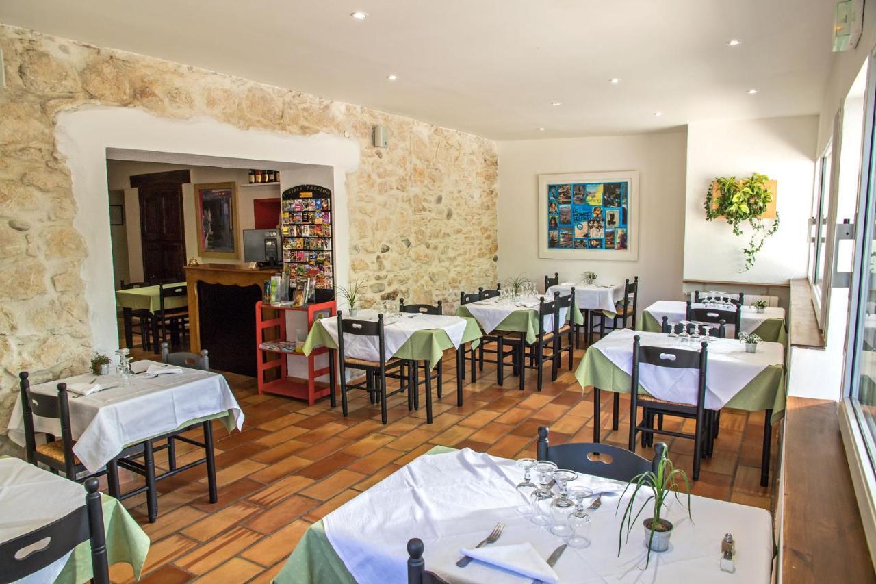 Logis Hotel Restaurant L'Escarbille Saint-Martin-dʼArdèche Eksteriør billede