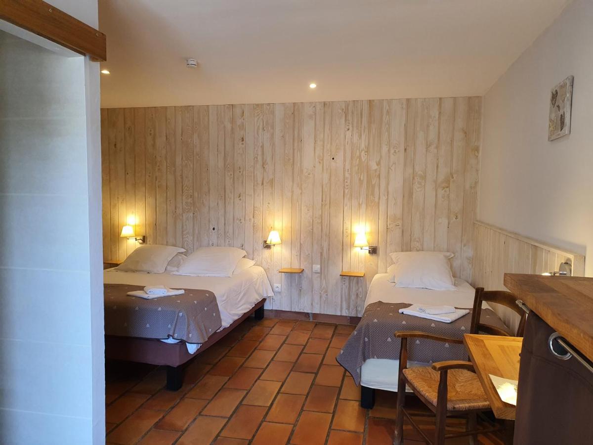 Logis Hotel Restaurant L'Escarbille Saint-Martin-dʼArdèche Eksteriør billede